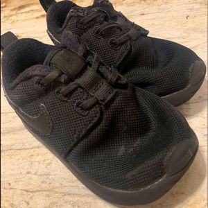 Baby shoes